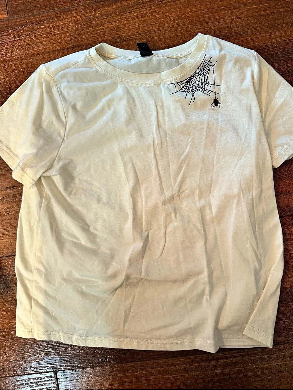 SHEIN Spiderweb Embroidered Tee in Cream Size Large